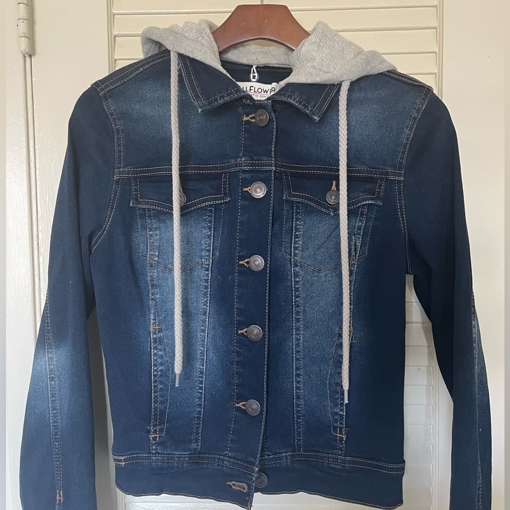 Women’s Denim Jacket